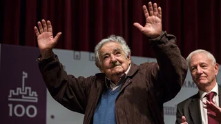 2025- mujica