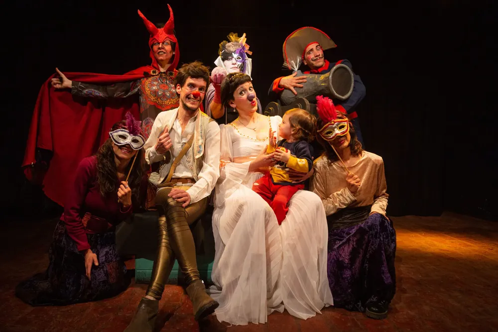 La Noche de los teatros