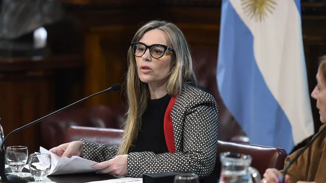 2025 - juliana-di-tullio