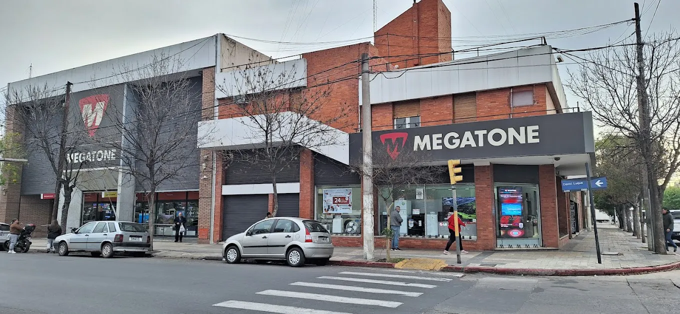 Megatone Peyrredon