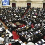 La Libertad Avanza apuesta fuerte a figuras mediáticas sin experiencia legislativa para las elecciones de octubre