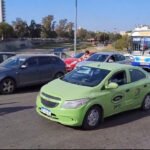 Extrema tensión en Córdoba: taxistas amenazan con «resistir hasta la última gota de sangre» contra la legalización de Uber