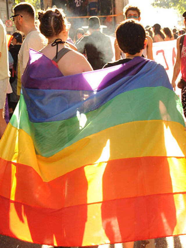 102 crímenes de odio contra población LGBTIQ+