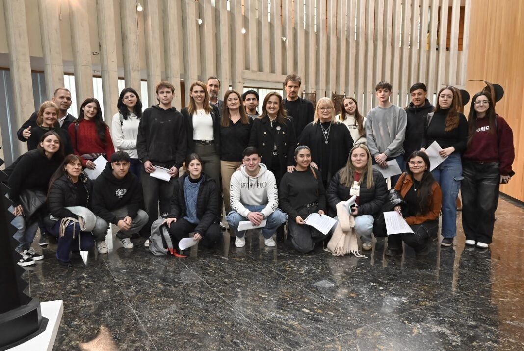 Prunotto a los beneficiarios de las becas “Rosa Clotilde Sabattini”: “Buscamos que lo económico no sea un limitante” Prunotto a los beneficiarios de las becas “Rosa Clotilde Sabattini”: “Buscamos que lo económico no sea un limitante”