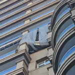 Derrumbe en edificio de avenida Chacabuco: alarma pero sin heridos
