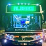Tres menores apedrearon un colectivo interurbano en Cuesta Colorada