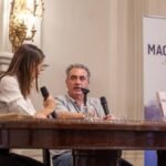 El periodista Fabián García presentó su libro sobre el caso Mackentor en la Legislatura Histórica