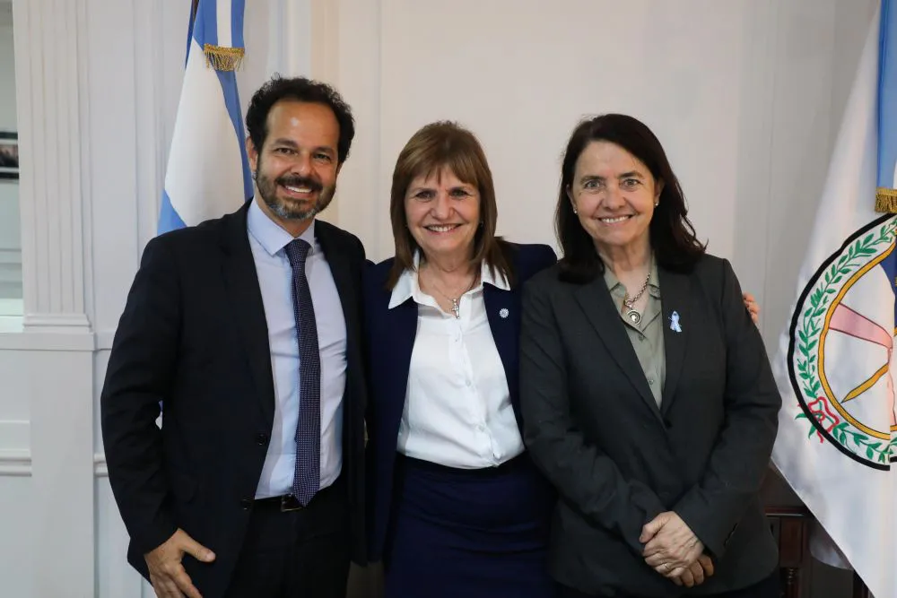 Saltinbanquis: Álvarez Rivero abandona el PRO y se suma a La Libertad Avanza