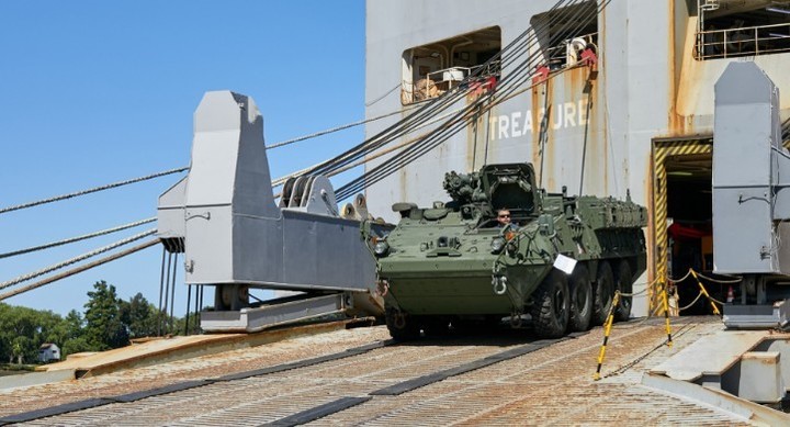 Llegaron al país los primeros blindados Stryker: Argentina refuerza su poderío militar en medio de tensiones regionales