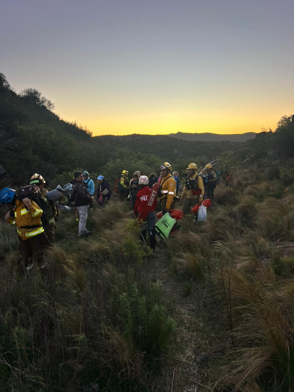 Rescatan a 25 personas sorprendidas por una creciente del río San Guillermo en Cruz del Eje