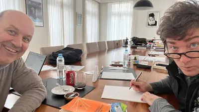 Milei impulsa una reforma laboral que extiende la jornada a 12 horas y limita el derecho a huelga