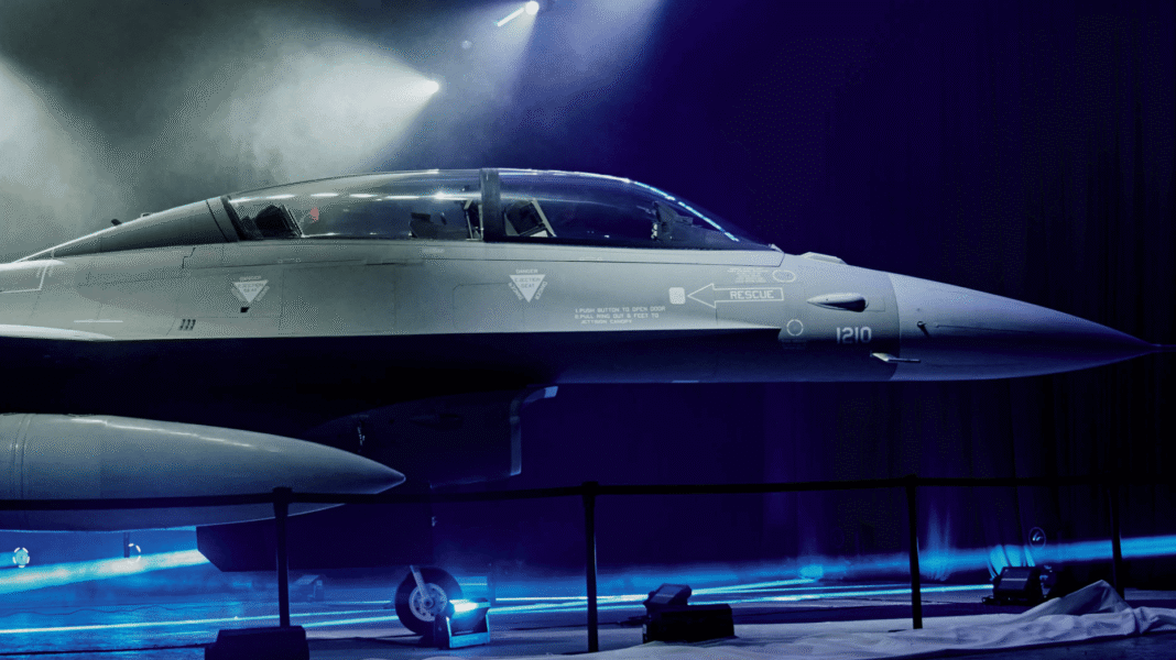 Los F-16 llegarán a Las Higueras el 5 de diciembre y Milei asistiría al acto oficial el domingo 7