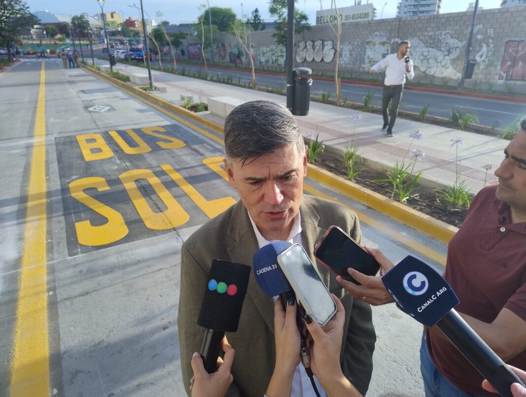 Habilitan al tránsito la obra de Maipú y estudian quitar estacionamiento medido en zonas conflictivas