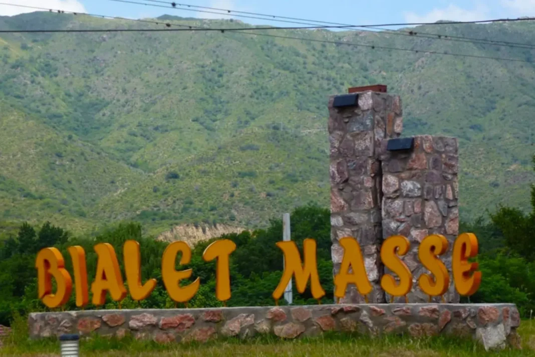 Crisis hídrica en Bialet Massé: más de 7 días sin agua potable en Mirador del Lago