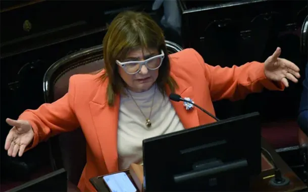 Bullrich reconoció un error en la Reforma Laboral: el artículo que reduce el salario por enfermedad podría modificarse