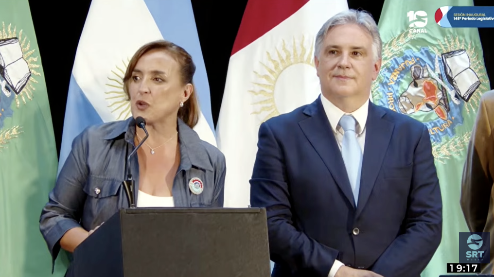 Llaryora marcó diferencias con Milei en Laboulaye y anunció inversiones millonarias en obra pública, salud y seguridad