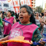 Córdoba marcha por el Día de la Mujer: miles de personas recorrieron el centro de la ciudad en un paro de alto impacto
