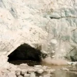 HIELO QUE HIERVE: científicos descubren movimientos insólitos en las profundidades del glaciar de Groenlandia