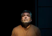 «Testosterona» llega al Teatro Comedia: biodrama sobre cuerpo, identidad y mandatos sociales